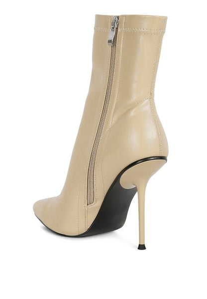 Yolo High Pointed Heeled Ankle Boot